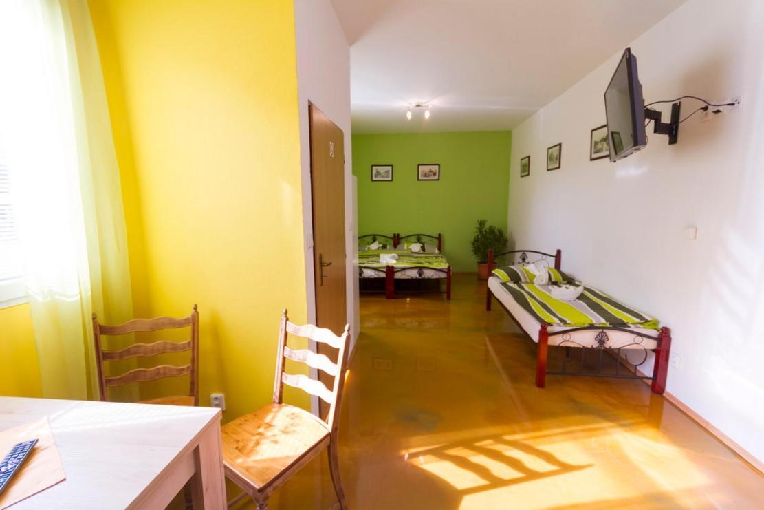 Apartmany Bowling Frýdlant Buitenkant foto