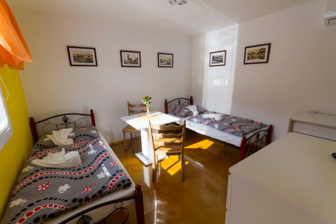 Apartmany Bowling Frýdlant Buitenkant foto